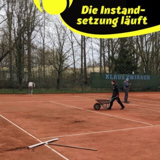 Die Platzpflege läuft auf Hochtouren! Bei mehreren Arbeitseinsätzen Ende März und Anfang April engagierten sich fleißige Mitglieder für die zeitnahe Instandsetzung unserer Courts, auch einige Neumitglieder schnupperten erstmals hinter die Kulissen der Frühjahrsarbeiten. Unter der Leitung des technischen Direktors Oskar und seines Teams wurden alte Deckschichten abgetragen, neue Beläge aufgebracht und eingewalzt. Wenn das Wetter weiter mitspielt und die bevorstehenden Walzvorgänge stattfinden können, steht dem Saisonstart Ende April nichts mehr im Wege! #tennis #markkleeberg #leipzig #tennisleipzig #saisonstart #weareback #sogehtsaechsisch #sogehtsächsisch #tenniscourts #clay #ziegelmehl #arbeitseinsatz #mitglieder #arbeitsstunden