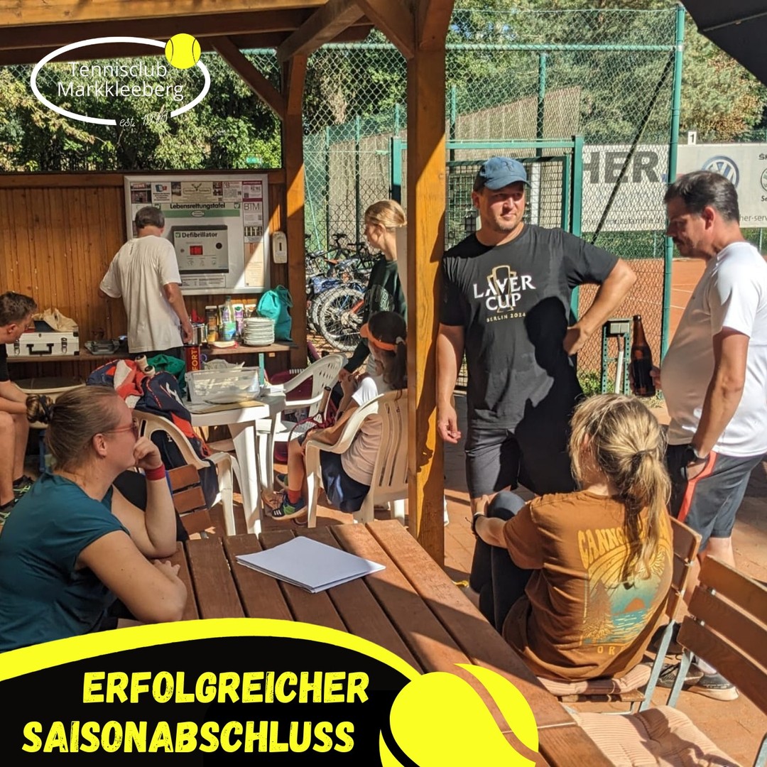 Mit etwas Verspätung ein kleiner Nachtrag zum Herbstturnier: Trotz leicht geringerer Teilnehmerzahlen bildete das letzte Saisonhighlight einen gelungen Ausklang einer langen Sommersaison. Altmeister Olaf holte sich mit zwei Punkten Vorsprung auf Erik II. und Peter ein weiteres Mal den Sieg und verwies alle Herausforderer in die Schranken. Die Frauenwertung ging bei bestem Wetter an Sophie. Gratulation! Wir freuen uns nun auf eine spannende Wintersaison, auch wenn wir die tollen Momente unter freiem Himmel vermissen werden.
PT
#tennis #gemeinsamtennis #zusammentennis #leipzig #markleeberg #leipzigtennis #herbstturnier #schleifchenturnier #saisonabschluss #sieg #spaß #sonne #sogehtsächsisch #sogehtsaechsisch